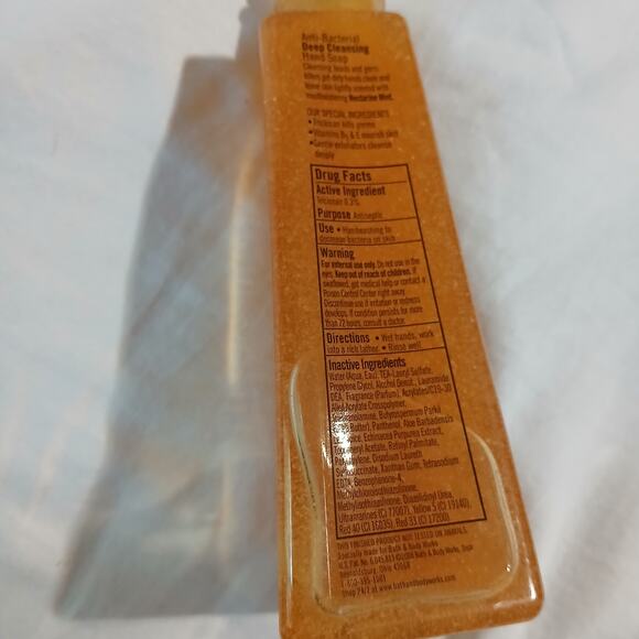 Bath & Body Works Nectarine Mint Anti-Bacterial Deep Cleansing Hand Soap NEW 8OZ - Picture 5 of 10